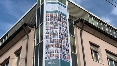 Banner with supporters at the Sparkasse tower in Rastatt