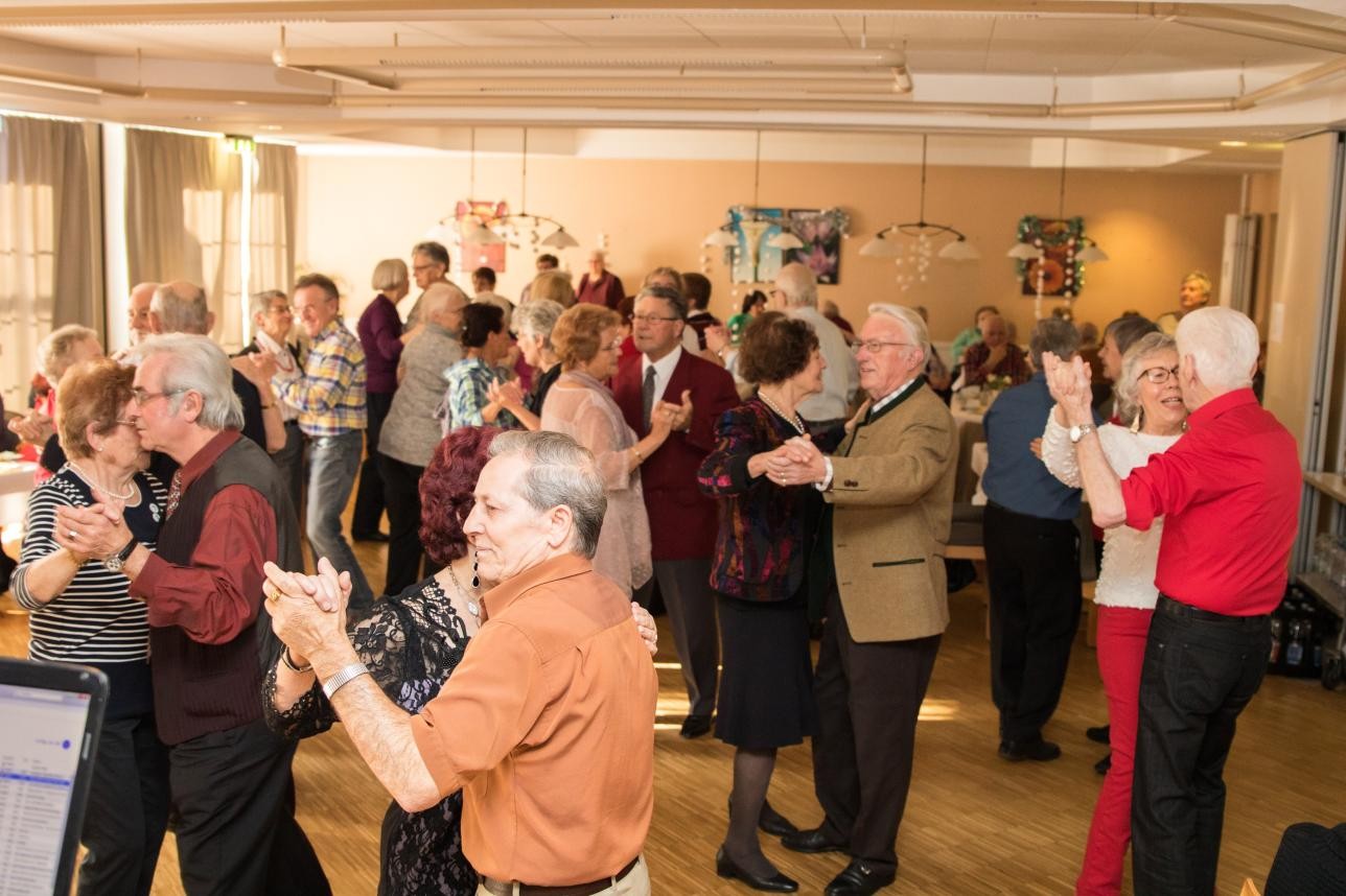 Seniors dancing