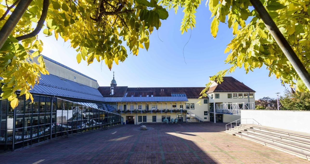 Kulturforum in Rastatt mit Blick auf die Musikschue