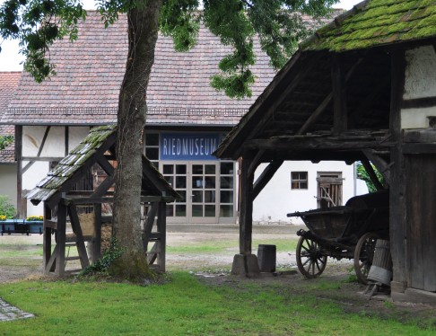 Das Riedmuseum in Ottersdorf, Außenansicht.