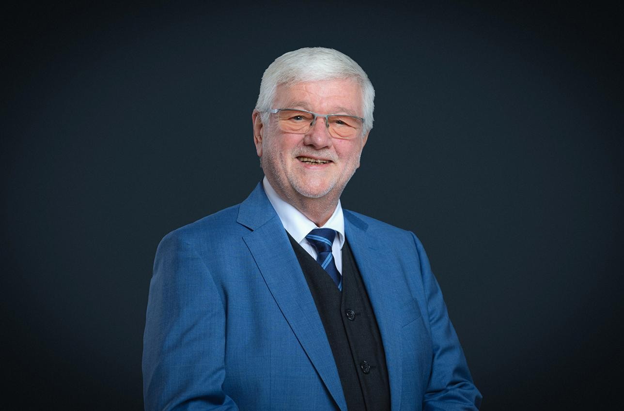 Portrait photo Alois Degler AfD