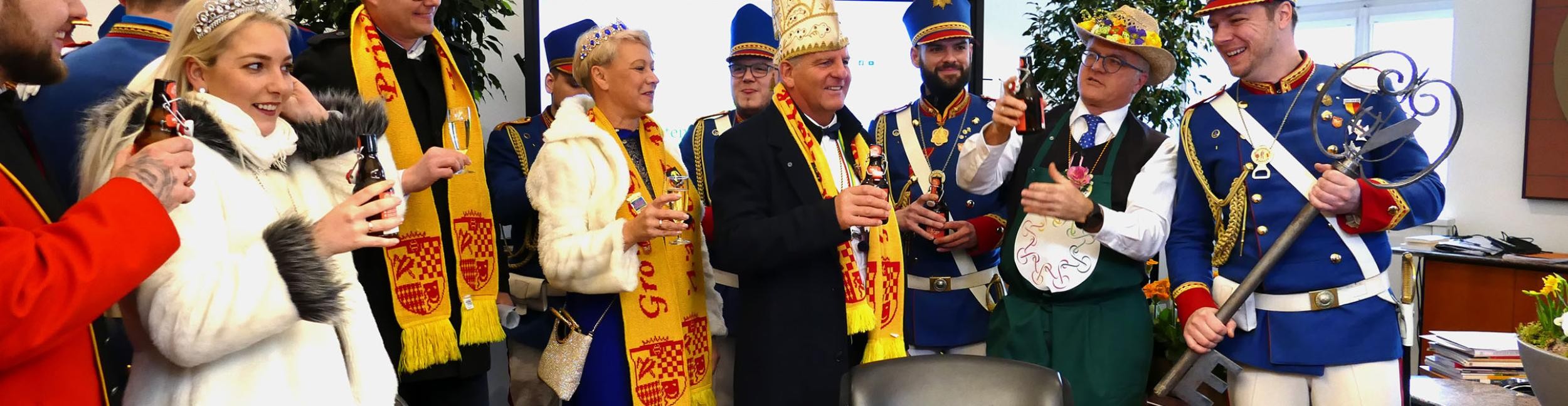 Rathaussturm 2020 im Zeichen der Landesgartenschau. Foto: Stadt Rastatt/Isabelle Joyon Rathaussturm 2020 im Zeichen der Landesgartenschau