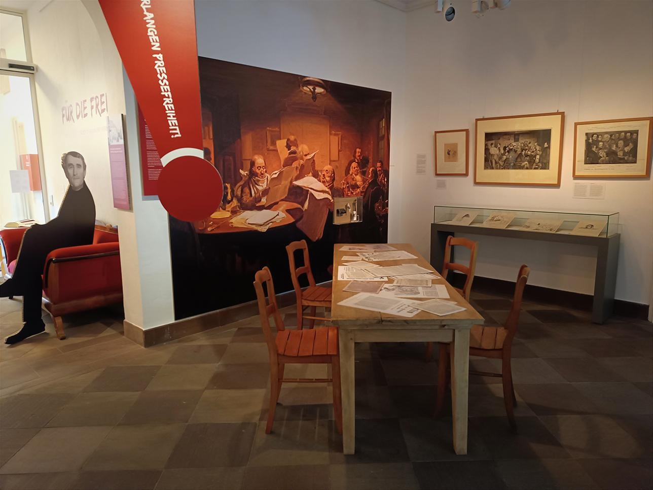 Blick in die Kabinettausstellung: Für die Freiheit! Die Rolle der Wirtshäuser zu Beginn der Badischen Revolution 1848. Foto: Linda Pittnerová Blick in die Kabinettausstellung im Stadtmuseum: Für die Freiheit! Die Rolle der Wirtshäuser zu Beginn der Badischen Revolution 1848