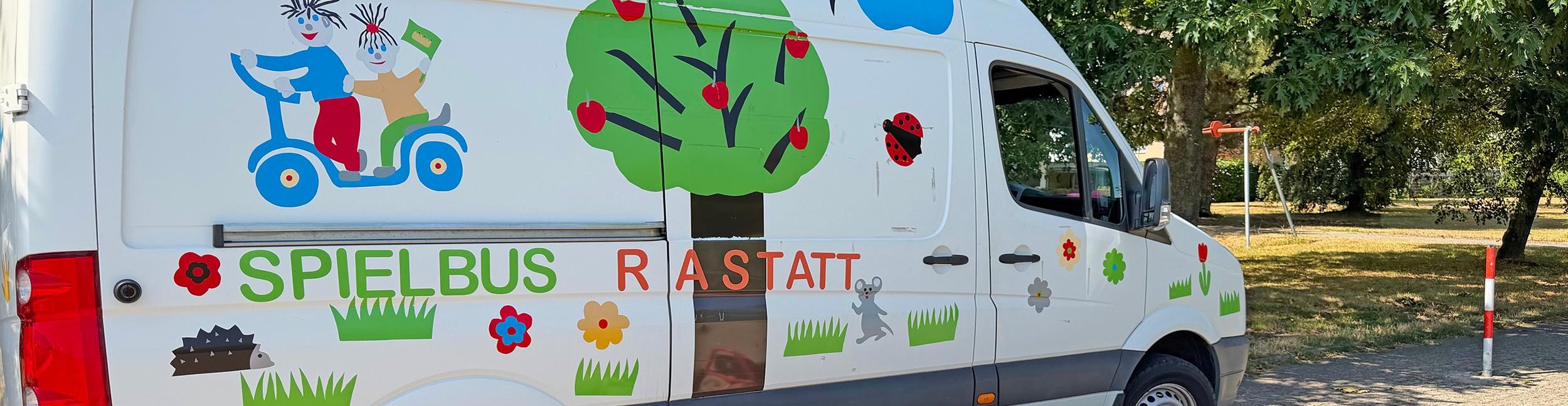 Spielbus unterwegs in Rastatt. Foto: Stadt Rastatt Spielbus