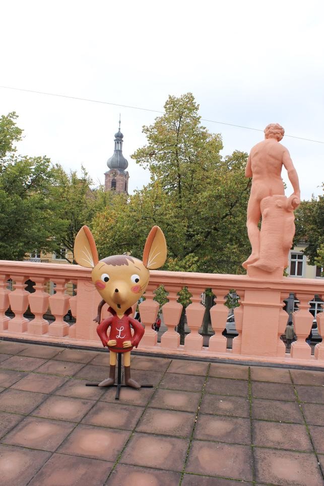 Gemeinsam mit Stadtmaus Ludwig können Familien am 20. September Rastatt erkunden. Foto: Stadt Rastatt. Gemeinsam mit Stadtmaus Ludwig können Familien am 20. September Rastatt erkunden.