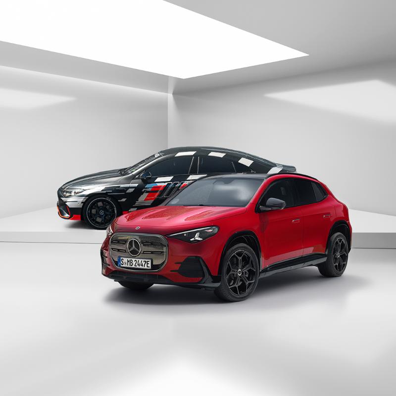 Brandneue Innovationen - Der neue Mercedes-Benz GLA & der neue Mercedes-AMG CLA 45 4MATIC+ als Original-Rekordfahrzeug, Foto: Mercedes-Benz AG