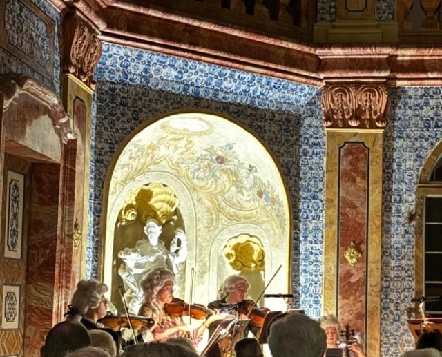 Musiker in der Sala terrena